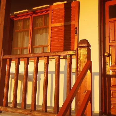 Mari Apartment *