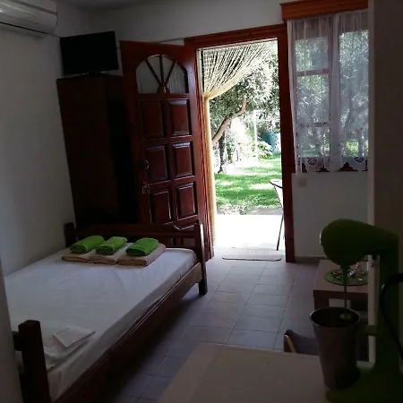 Mari Agios Nikolaos (Chalkidiki)